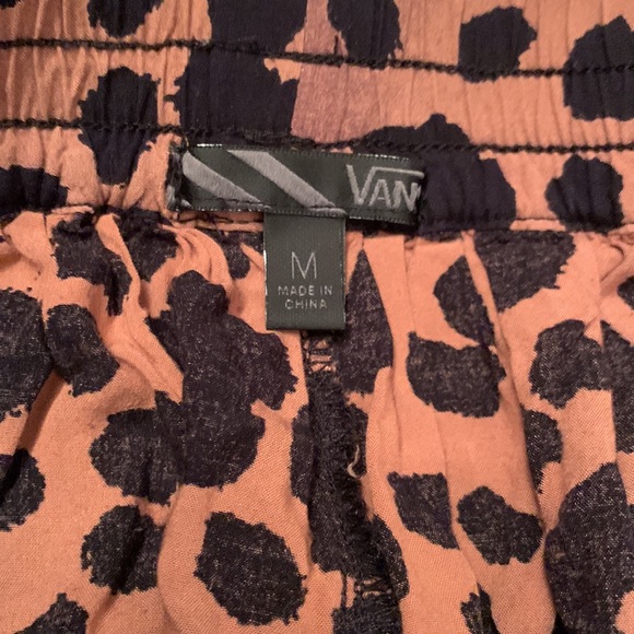 Vans leopard 🐆 print shorts medium - Picture 3 of 14